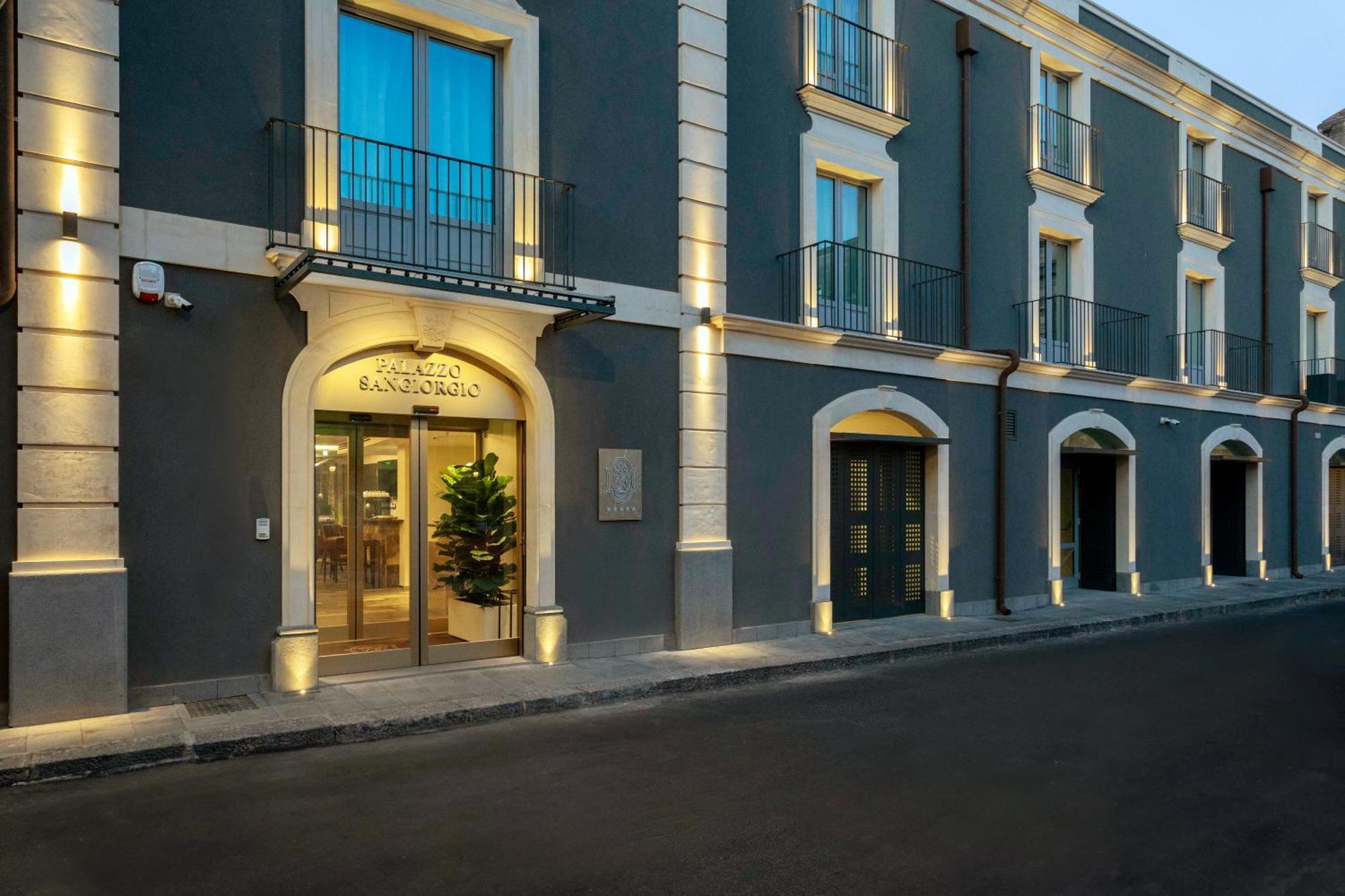 Hotel Palazzo Sangiorgio Catania Esterno foto